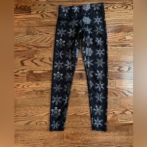 Terez Medium Snowflake Leggings - Medium
